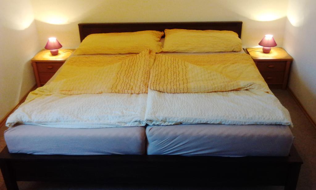 Apartment Veronika Predni Vyton Ngoại thất bức ảnh